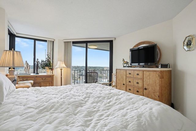 9650 Shore Dr Apt 607, Myrtle Beach, SC 29572