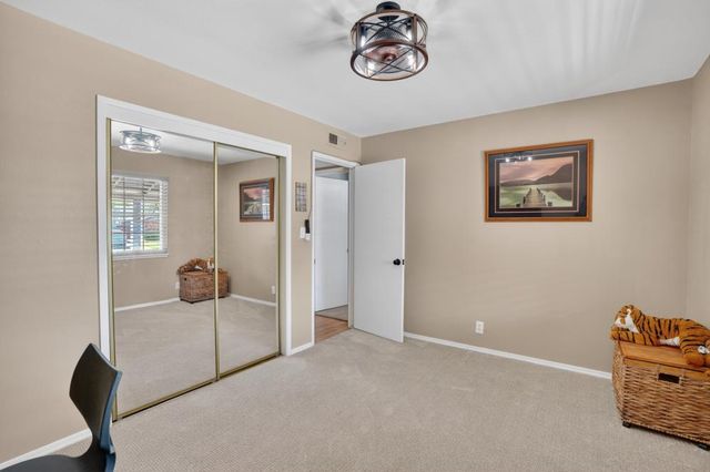 6125 Everest Way, Sacramento, CA 95842