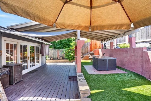6125 Everest Way, Sacramento, CA 95842
