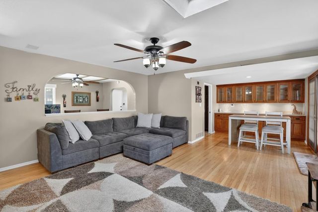 6125 Everest Way, Sacramento, CA 95842
