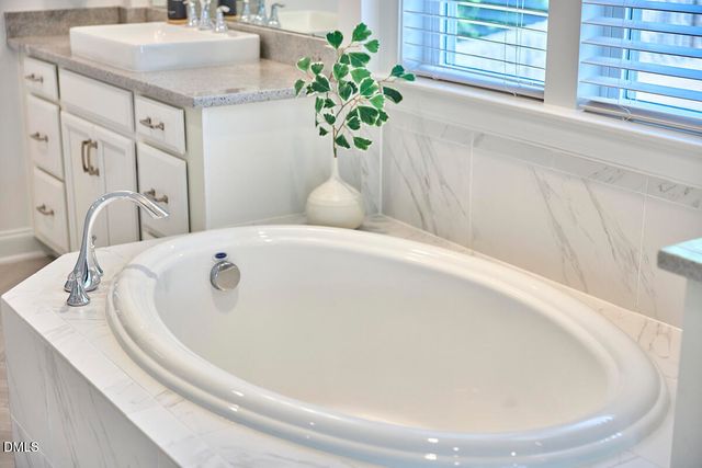 401 Fairy Moss Lane, Hillsborough, NC 27278