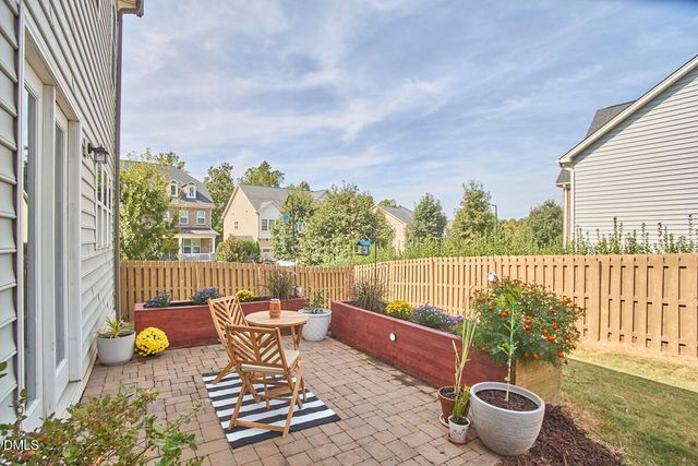 401 Fairy Moss Lane, Hillsborough, NC 27278