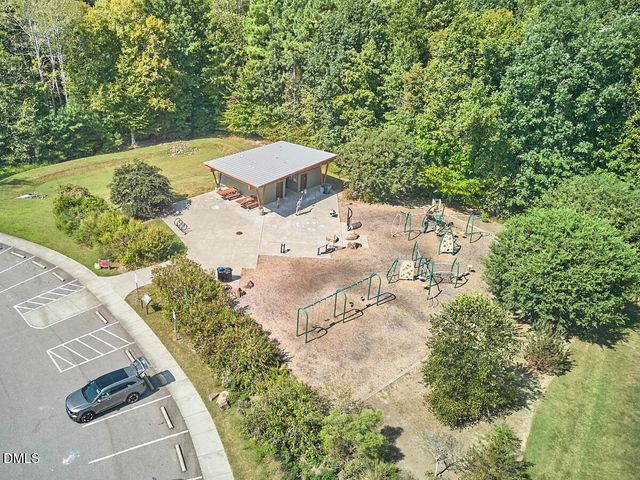 401 Fairy Moss Lane, Hillsborough, NC 27278