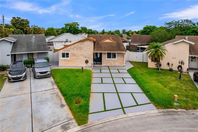1721 SW 87th Ter, Miramar, FL 33025
