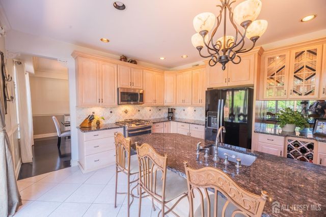 4 Winchester Court, Old Bridge, NJ 07747