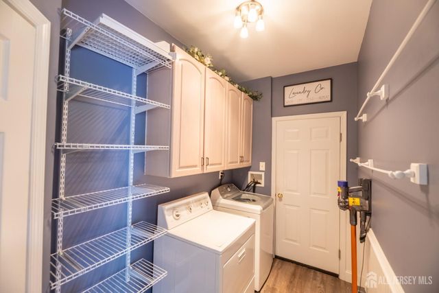 4 Winchester Court, Old Bridge, NJ 07747
