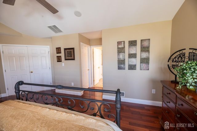 4 Winchester Court, Old Bridge, NJ 07747