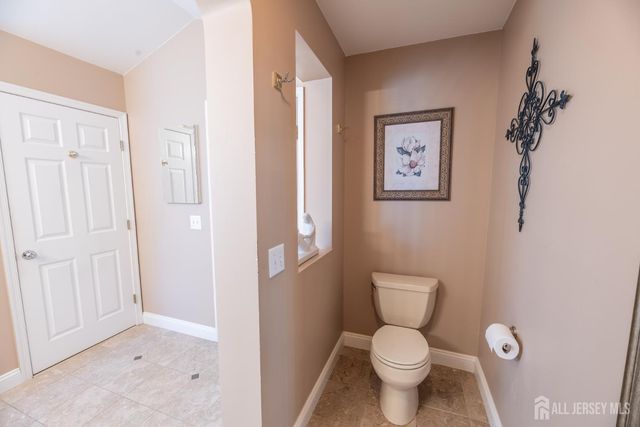 4 Winchester Court, Old Bridge, NJ 07747