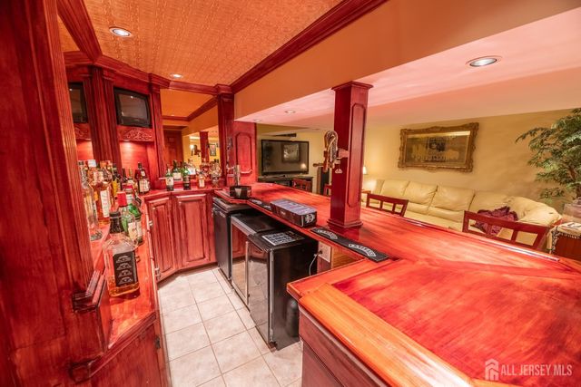 4 Winchester Court, Old Bridge, NJ 07747