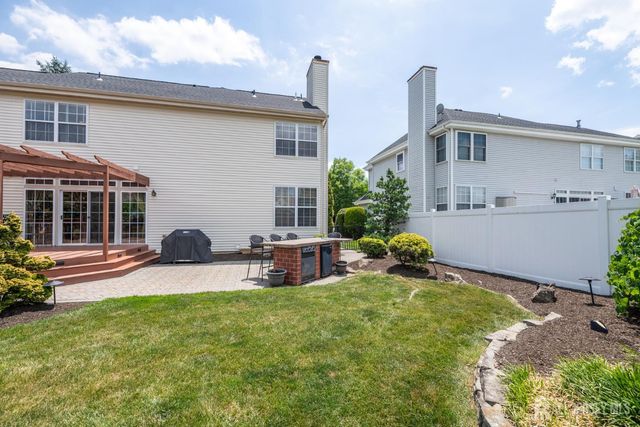 4 Winchester Court, Old Bridge, NJ 07747