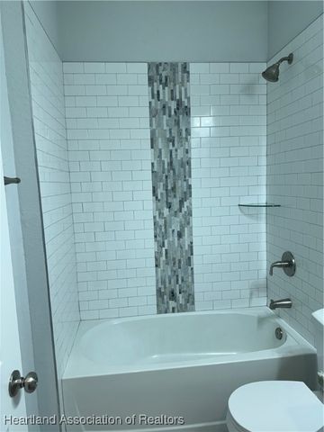 731 Aston Martin Drive, Sebring, FL 33872