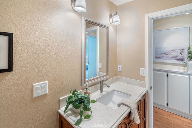 1002 Pomello, Claremont, CA 91711