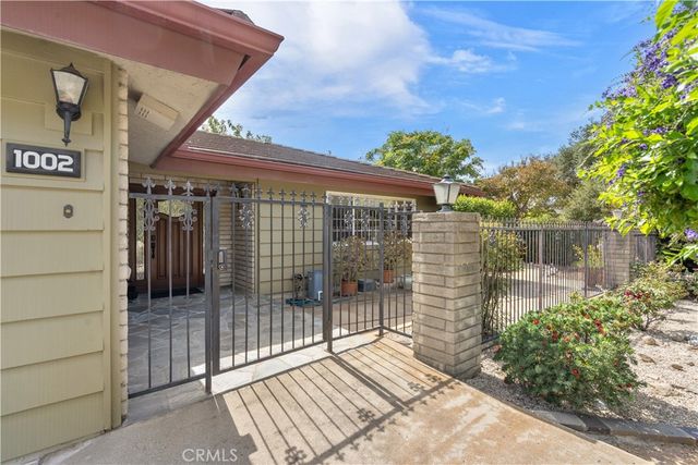 1002 Pomello, Claremont, CA 91711