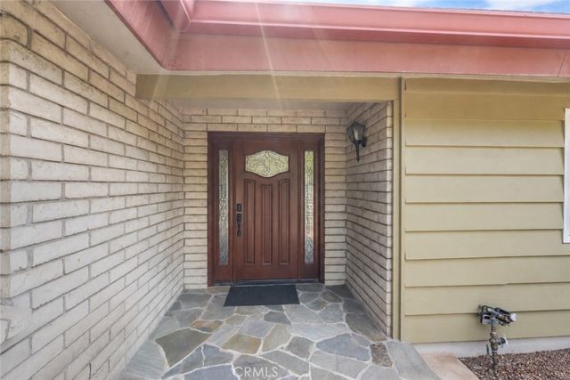 1002 Pomello, Claremont, CA 91711