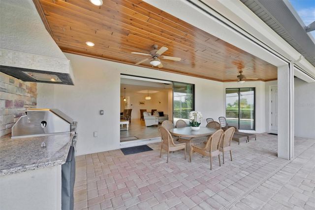 5824 CESSNA RUN, Bradenton, FL 34211