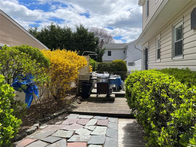 1825 Dover Road, Wantagh, NY 11793