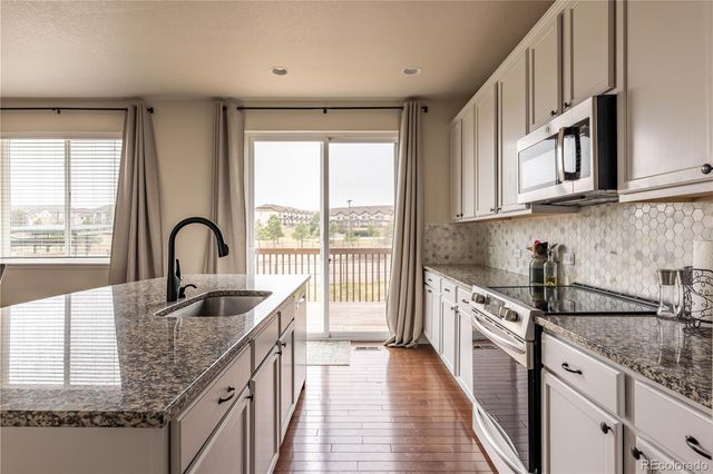 1368 Castle Creek Circle, Castle Rock, CO 80104