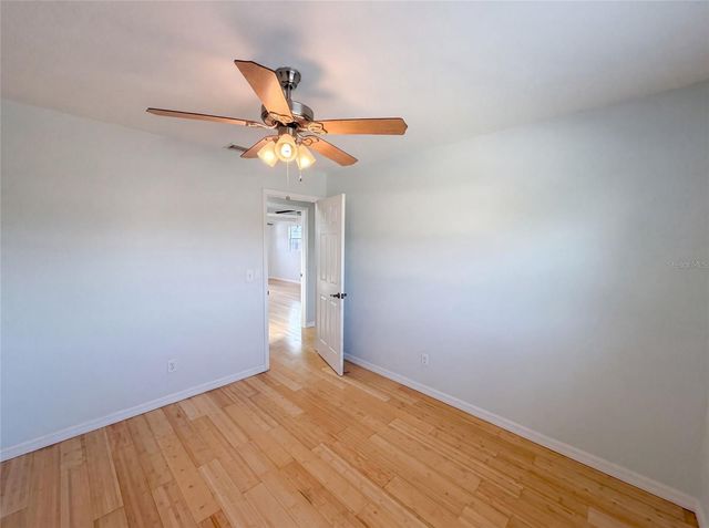 8283 86TH AVENUE, Seminole, FL 33777