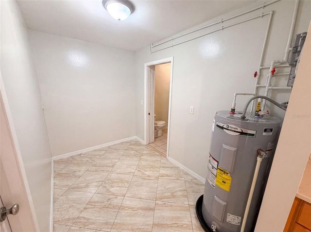 8283 86TH AVENUE, Seminole, FL 33777