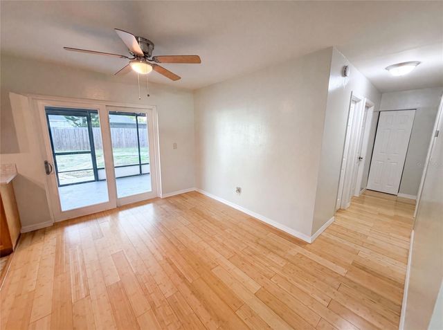 8283 86TH AVENUE, Seminole, FL 33777