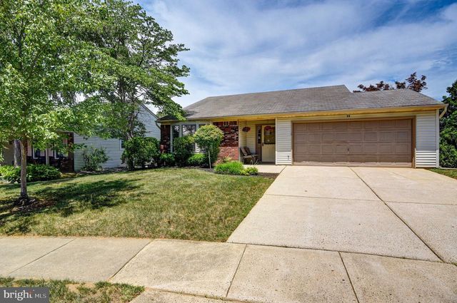 14 WATERWHEEL CT, Columbus, NJ 08022