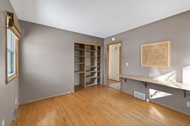 4413 Drew Avenue N, Robbinsdale, MN 55422