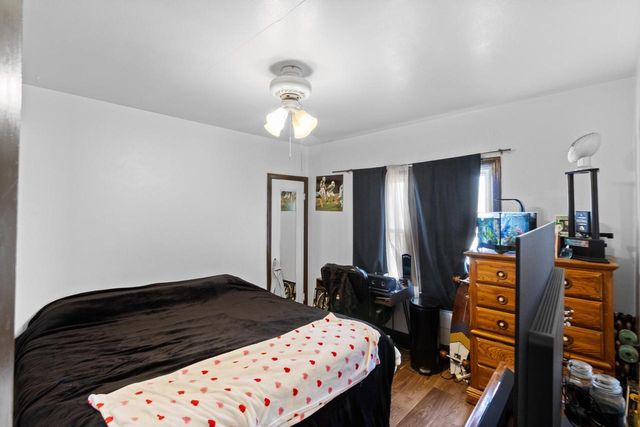 3620 S Howell AVENUE, Milwaukee, WI 53207