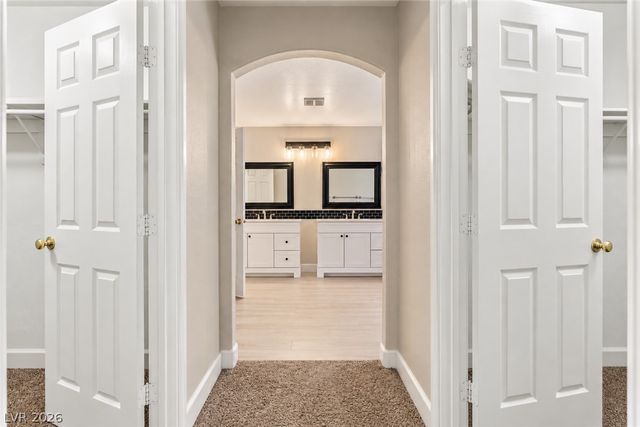 8724 Vivid Violet Avenue, Las Vegas, NV 89143