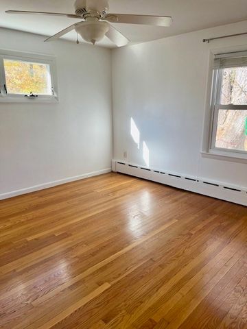 36 Boston Rd, Southborough, MA 01772