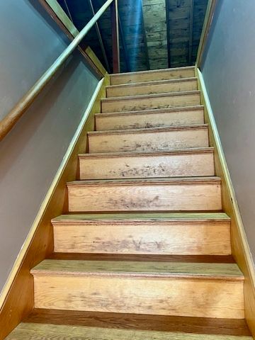 36 Boston Rd, Southborough, MA 01772