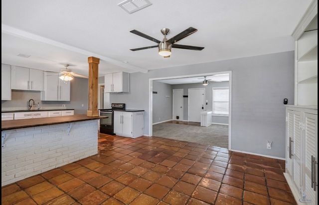 3420 W Louisiana Ave, Midland, TX 79703