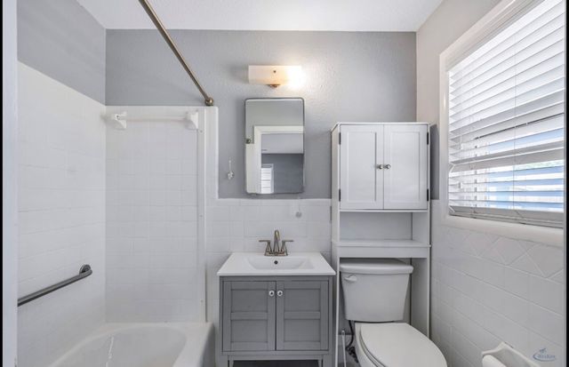 3420 W Louisiana Ave, Midland, TX 79703