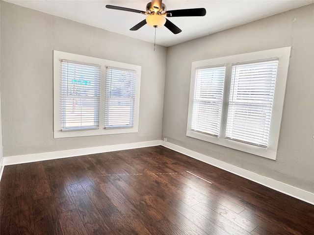 3455 Roberts Avenue, Dallas, TX 75215