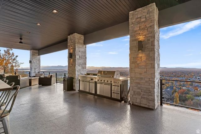 1766 VIEW CT, Fruit Heights, UT 84037