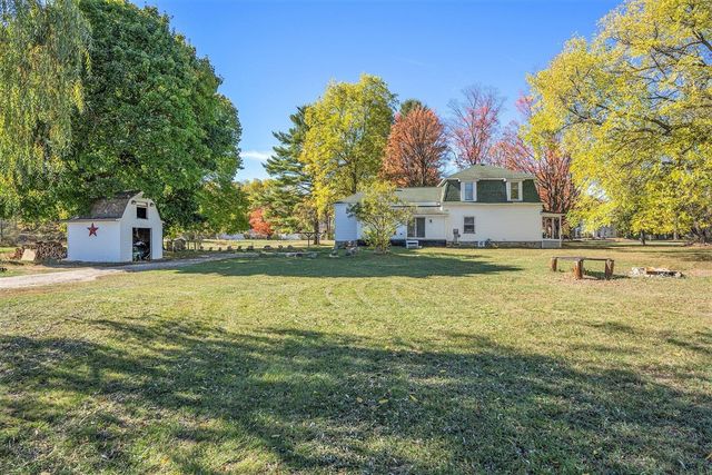 106 E 5th Street, Hersey, MI 49639