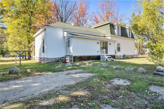 106 E 5th Street, Hersey, MI 49639