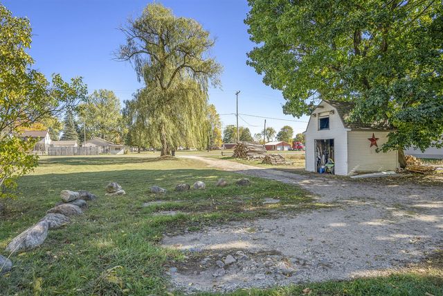 106 E 5th Street, Hersey, MI 49639