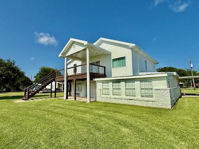 16 Trout Street, Palacios, TX 77465