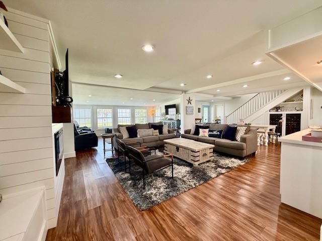 16 Trout Street, Palacios, TX 77465