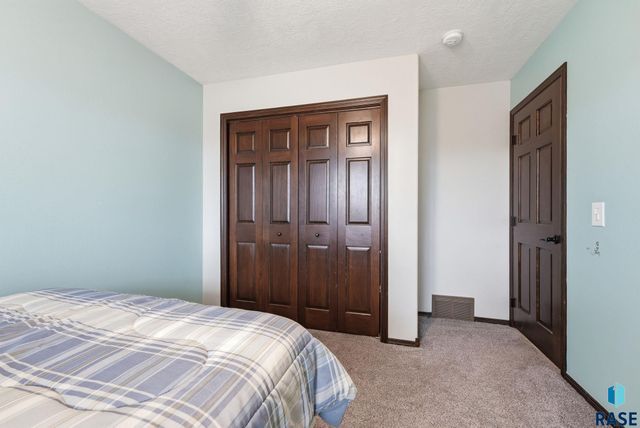 4409 S Tribbey Trl Trail, Sioux Falls, SD 57106