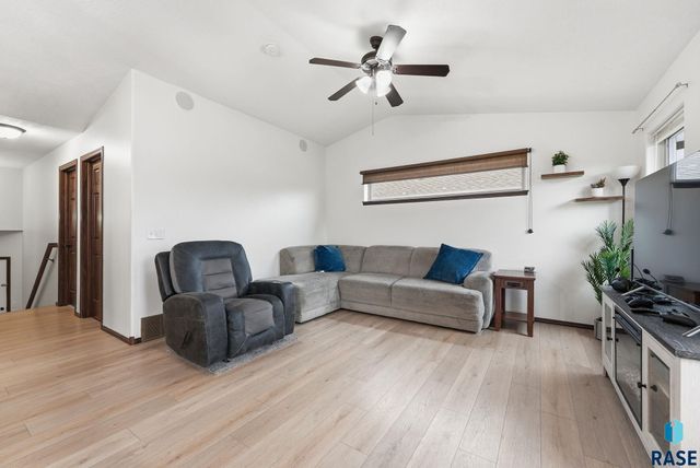 4409 S Tribbey Trl Trail, Sioux Falls, SD 57106
