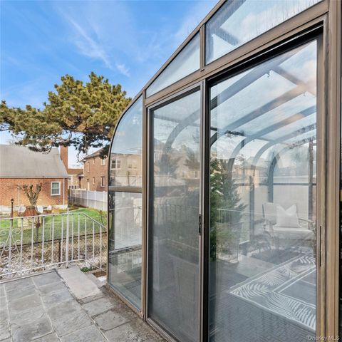 154-27 20th Road, Whitestone, NY 11357