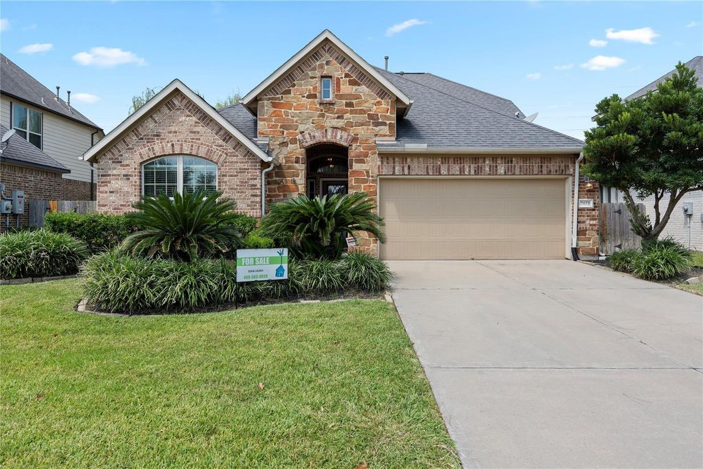 7423 Summer Night Lane, Rosenberg, TX 77469
