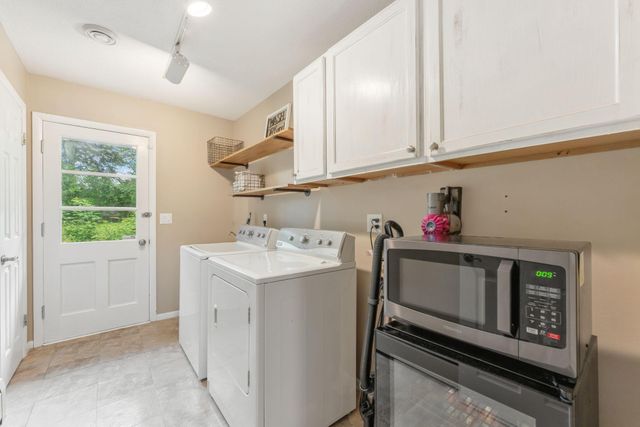 13209 Myrtle Drive, Burnsville, MN 55337