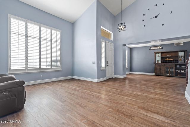 2750 E Milky Way, Gilbert, AZ 85295