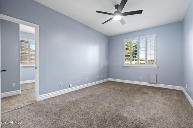 2750 E Milky Way, Gilbert, AZ 85295