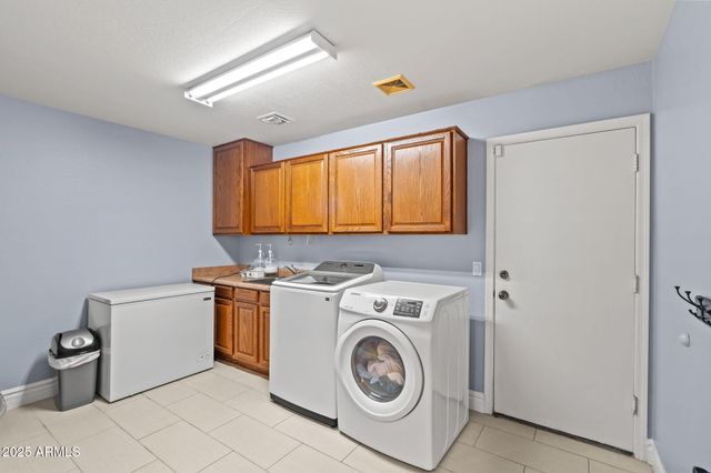 2750 E Milky Way, Gilbert, AZ 85295