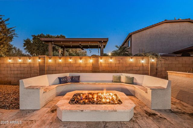 2750 E Milky Way, Gilbert, AZ 85295