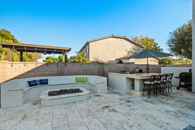 2750 E Milky Way, Gilbert, AZ 85295