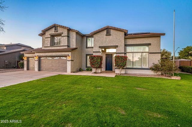 2750 E Milky Way, Gilbert, AZ 85295